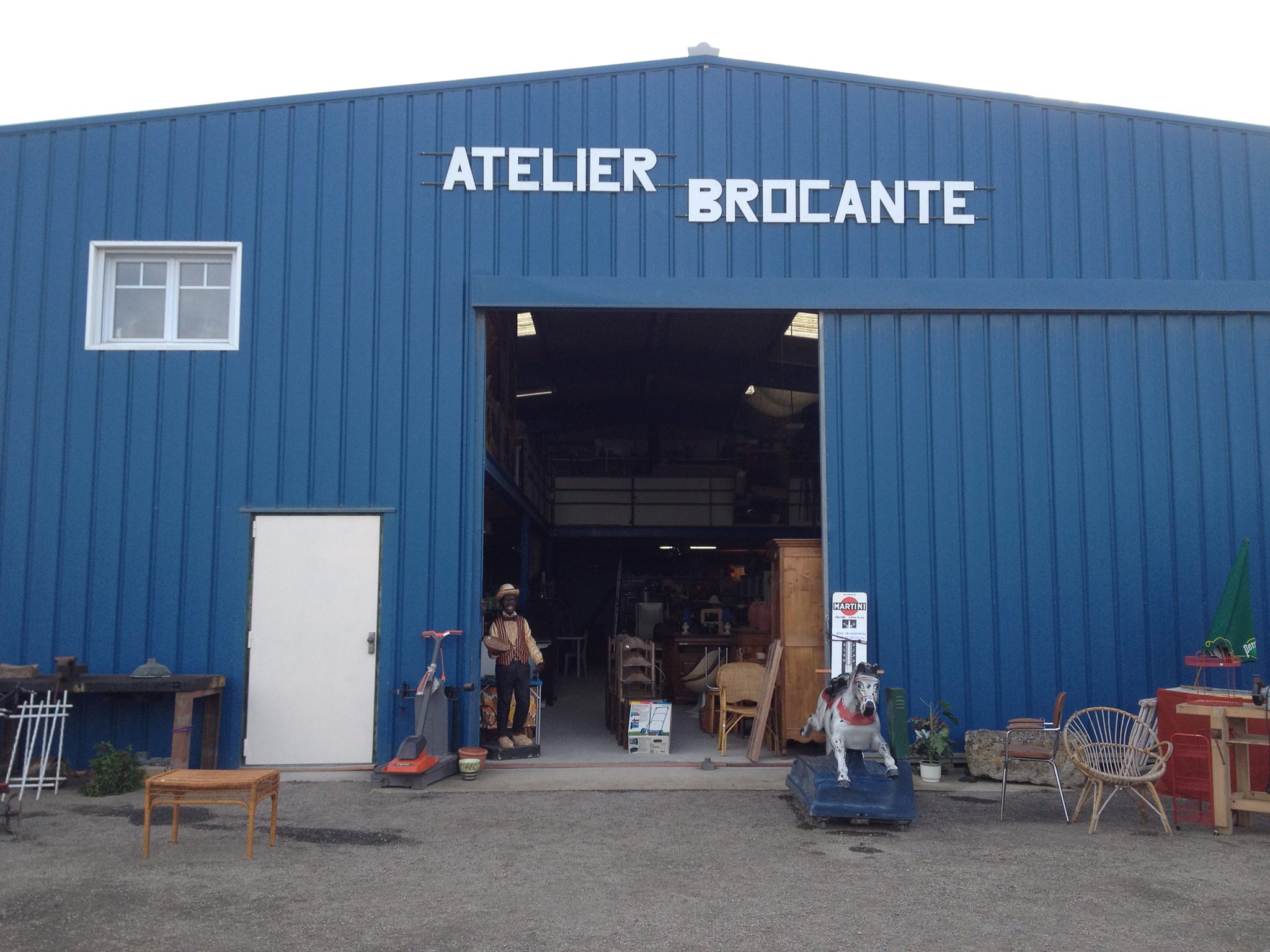 Atelier Brocante, adhérent du GE Mer & Vie - Groupement Mer & Vie spécialiste du temps partagé et des compétences mutualisées sur les secteurs de Saint Gilles Croix de Vie, Aizenay et la Roche-sur-Yon